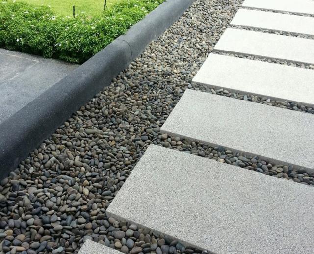 砂利 玉石 洋風 庭 玉砂利石