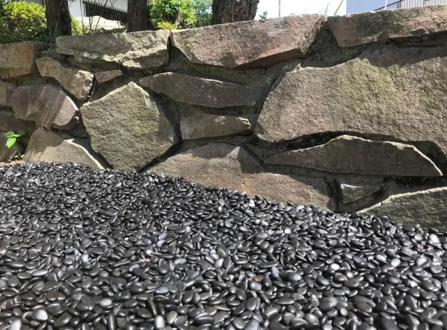 砂利 玉石 庭 玉砂利