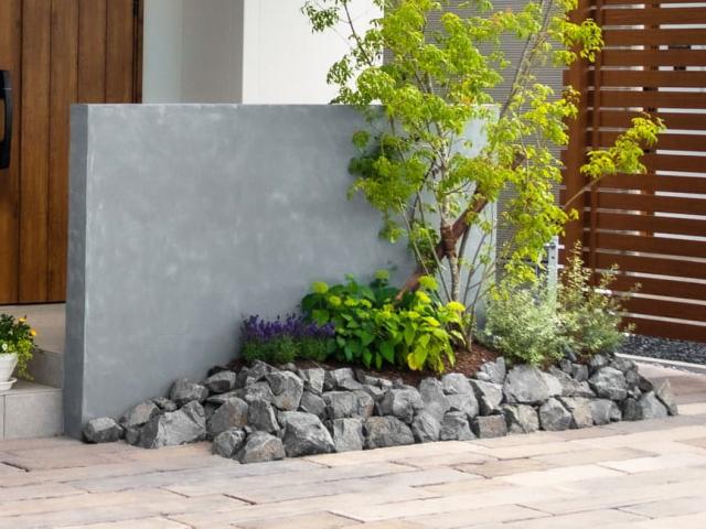 庭石 割栗石の施工写真