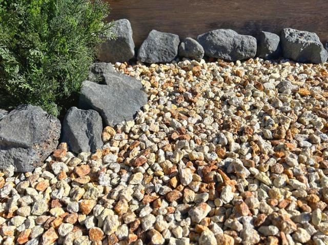 割栗石の施工写真