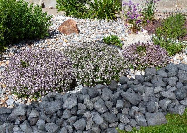 割栗石の施工写真