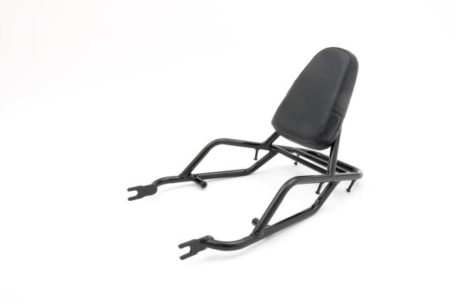 バックレスト付き　リアキャリア　W400W650W800 楽天市場】カワサキ W400 W650 W800 バックレスト付 リア キャリア