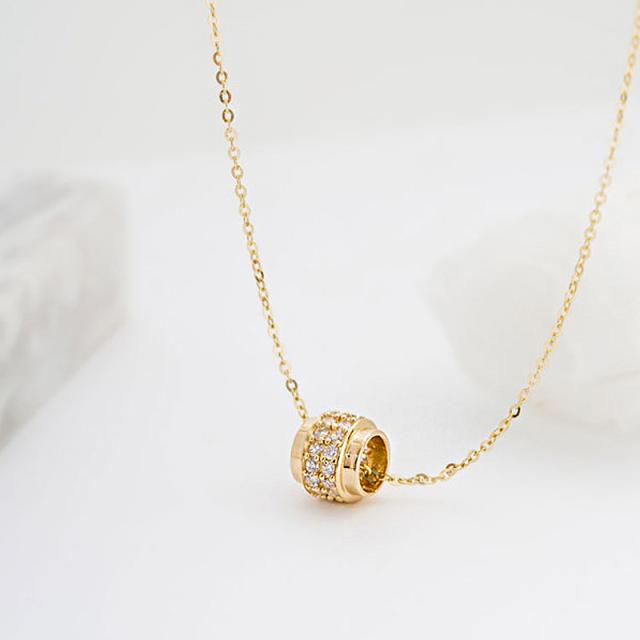 レディースアクセサリー ネックレス 金色 パヴェセッティング 小ぶり ペンダント 上質 エレガント オフィス カジュアル 誕生日 プレゼント