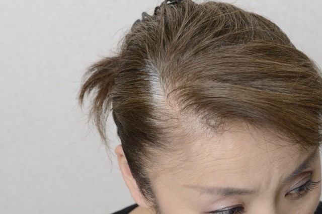 ヘアカラー 白髪染め 部分染め 白髪隠し 光で染める 洗い流し不要