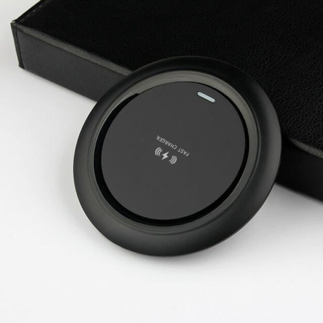 ワイヤレス充電器