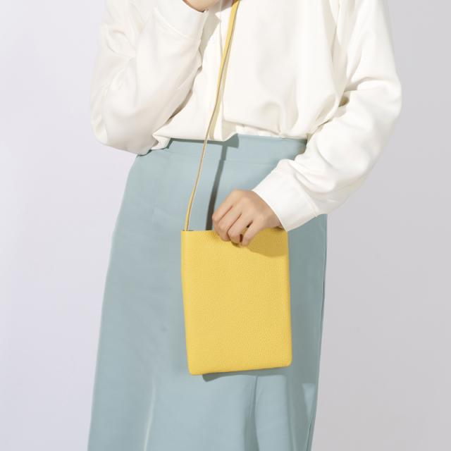 スマホポーチ ショルダー レディース 本革 スマホポシェット バッグ 斜めがけ 軽量 縦型 ショルダーポーチ レザー ボディバッグ 携帯ポーチ 小物入れ 