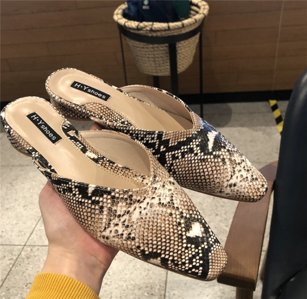 nuovo 厚底サンダルパイソン蛇柄