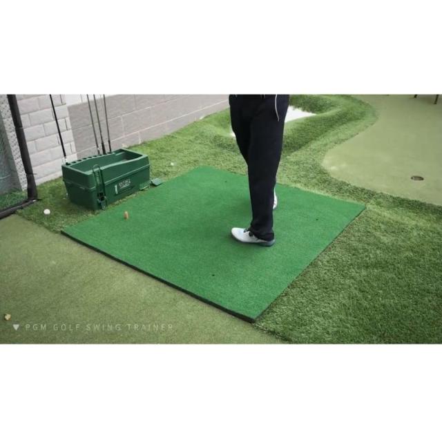 ゴルフマット 1.5m*1.5m 練習用 室内 室外 練習場/個人用 パター練習 自宅 パット プレゼント 肉厚2cm