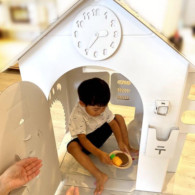 ダンボールままごとハウス