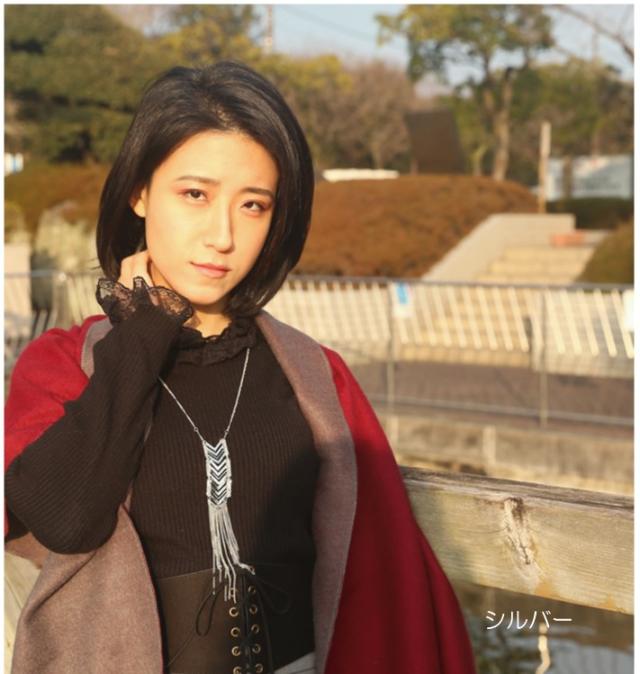 ペンダント 革 アクセサリー 