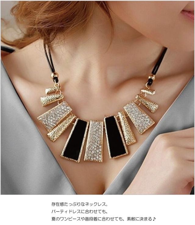 ペンダント 革 アクセサリー 