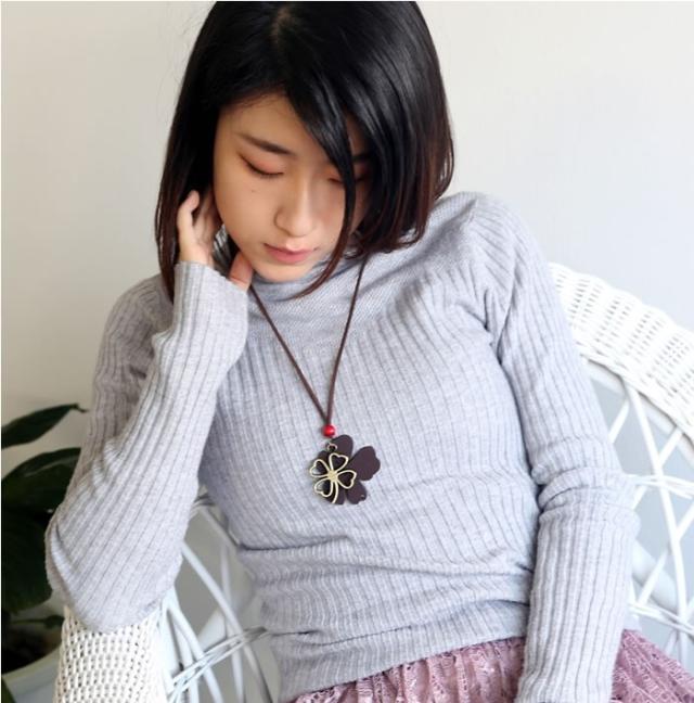 ペンダント 革 アクセサリー 