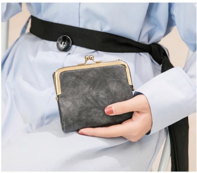 ミニ財布 本革 人気