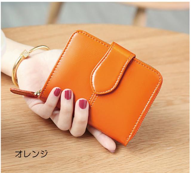 二つ折り財布 レディース 本革