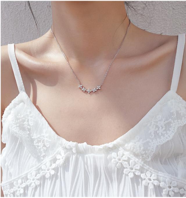 ペンダント 革 アクセサリー