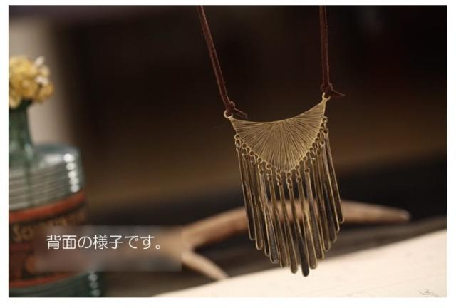 ペンダント 革 アクセサリー