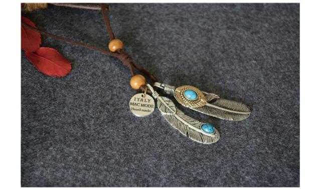 ペンダント 革 アクセサリー