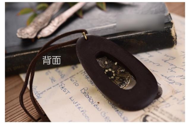 ペンダント 革 アクセサリー 