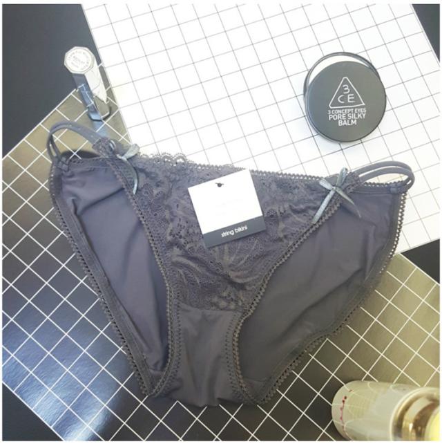 セクシーショーツ