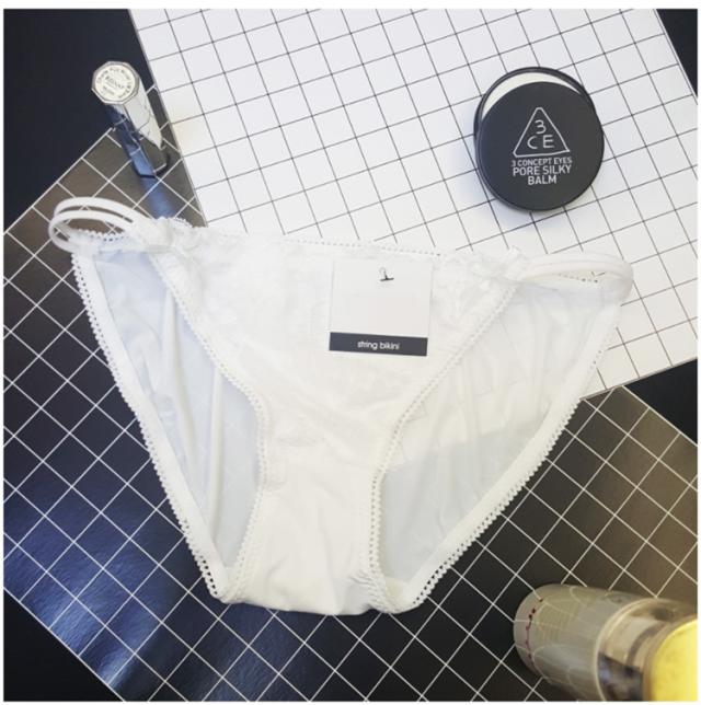 セクシーショーツ