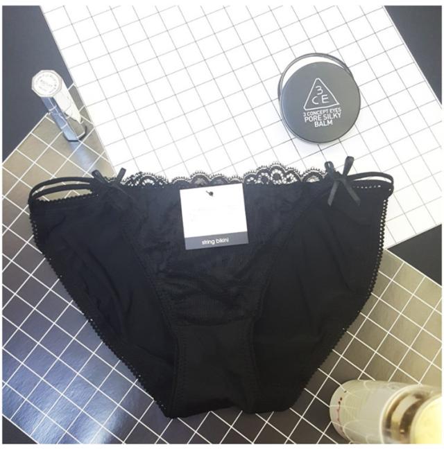 セクシーショーツ