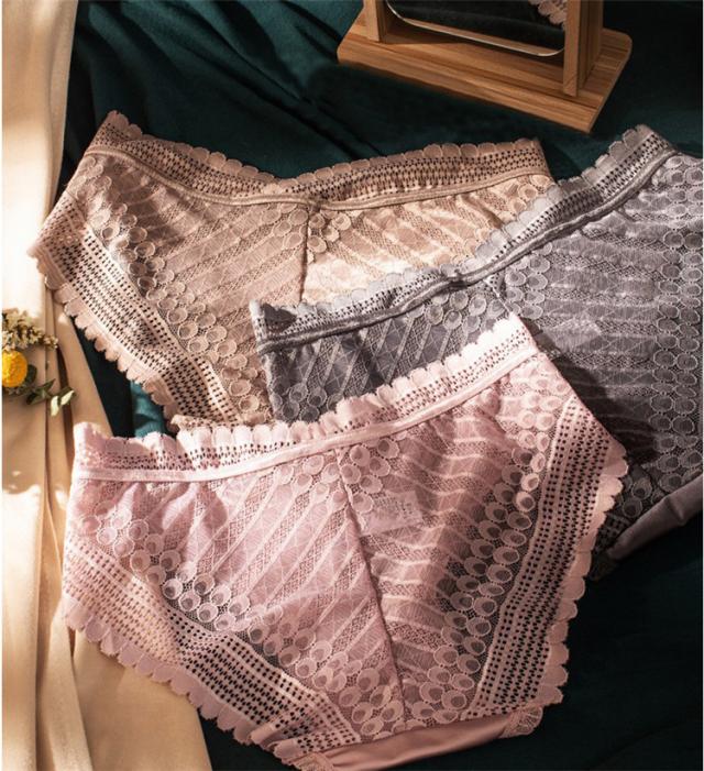 セクシーショーツ