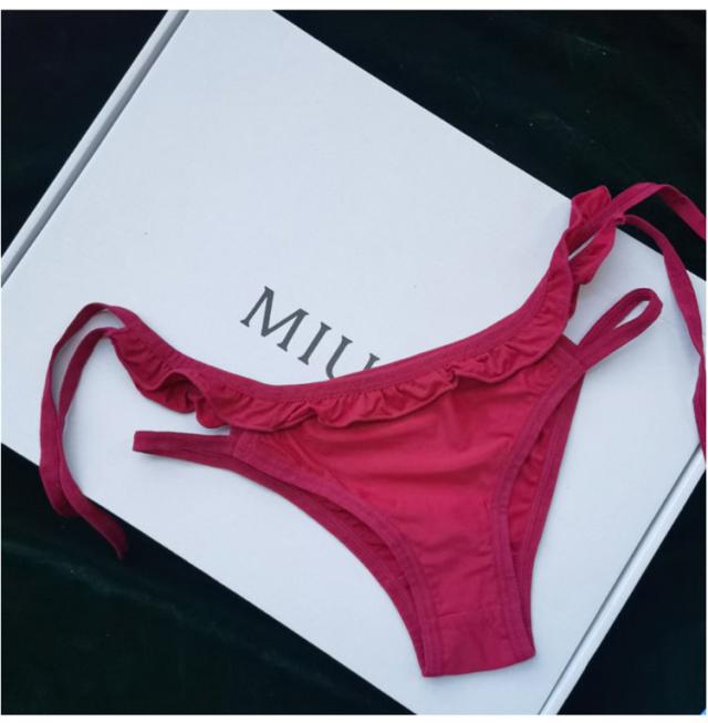 セクシーショーツ