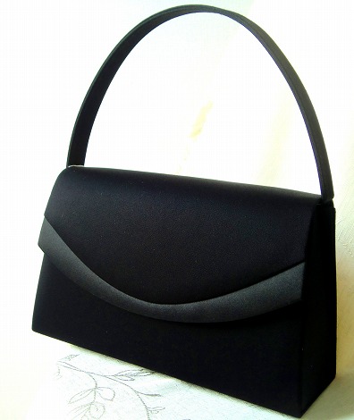 日本製　サテン切り替え　フォーマルバッグ