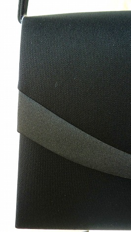 日本製　サテン切り替え　フォーマルバッグ