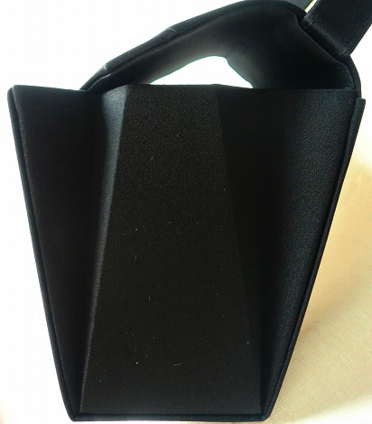 日本製　サテン切り替え　フォーマルバッグ