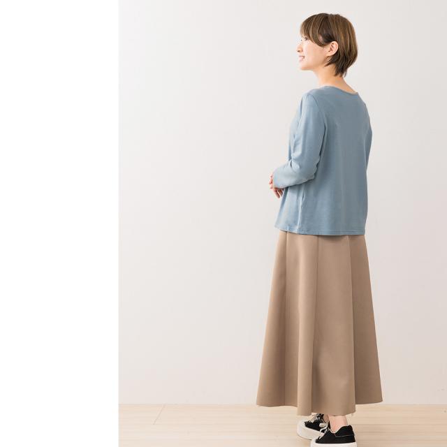 スモーキーブルー