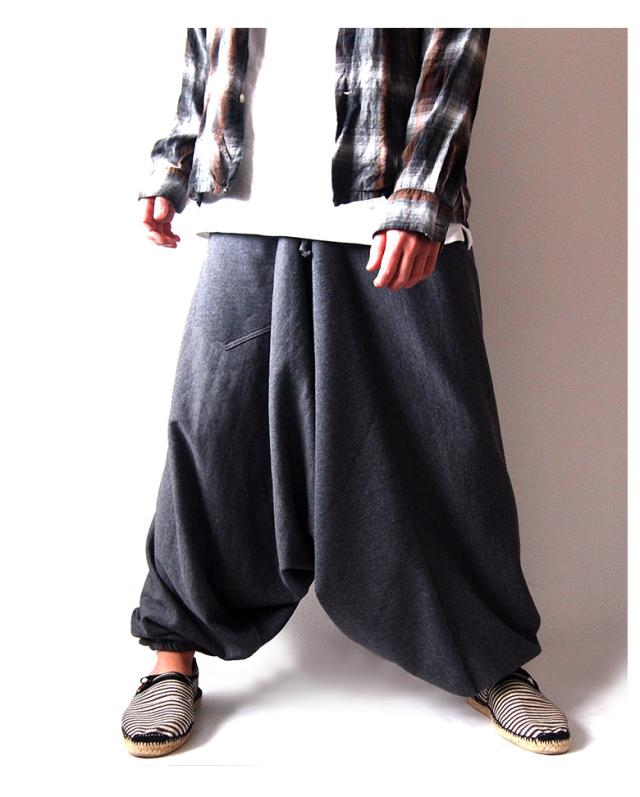 サルエルパンツ