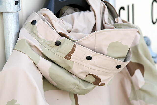 02’s DEADSTOCK U.S.ARMY ECWCS GORE-TEX PARKA GEN1 3COLOR DESART CAMO VINTAGE COLD WEATHER PARKA 02年納品 デッドストック ゴアテックス 3C デザート カモ ジャケット 迷彩 アメリカ軍 米軍 実物 新品 放出品 メンズ アウター アウトドア