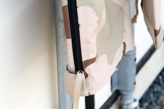 「04s DEADSTOCK U.S.ARMY ECWCS GORE-TEX PANTS 3COLOR DESART CAMO」VINTAGE COLD WEATHER PANTS L/L 04年納品 デッドストック ゴアテックス パンツ デザート カモ アメリカ軍 米軍 実物 新品 放出品 メンズ アウトドア