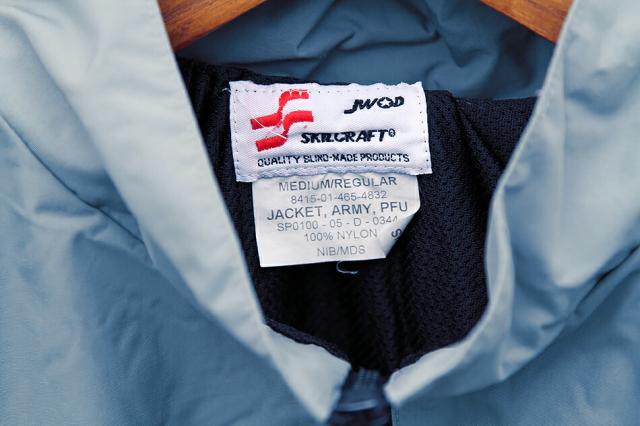 DEADSTOCK U.S.ARMY PHYSICAL TRAINING REFLECTIVE PT JACKET GREY 米軍 新品 デッドストック フィジカル トレーニング ジャケット グレー アメリカ軍 米軍 ヴィンテージ ミリタリー メンズ アウトドア アウター