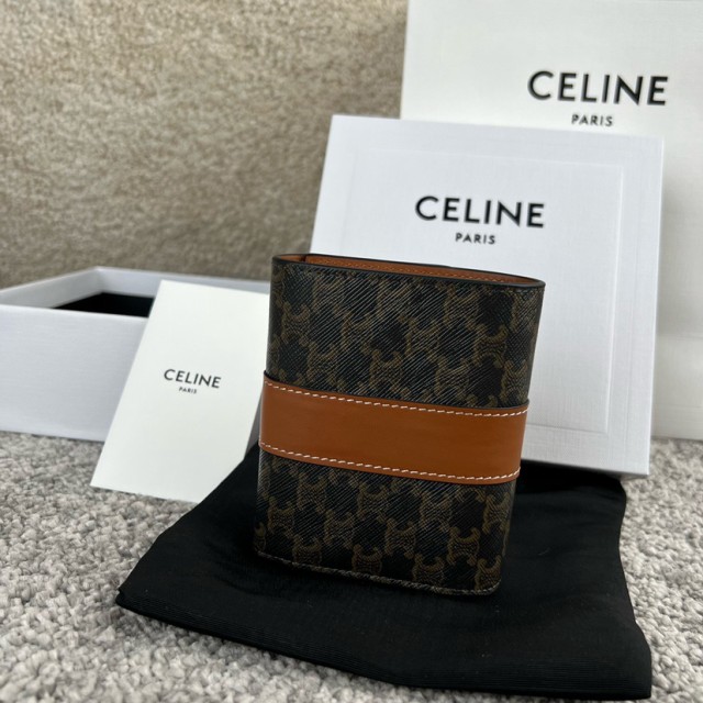 「数量限定」celine セリーヌ 財布 三つ折り トリフォールド 