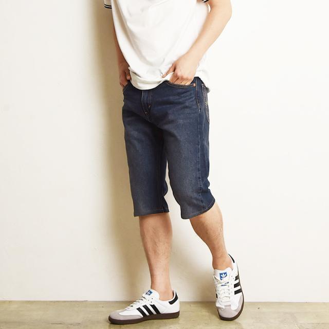 levi's