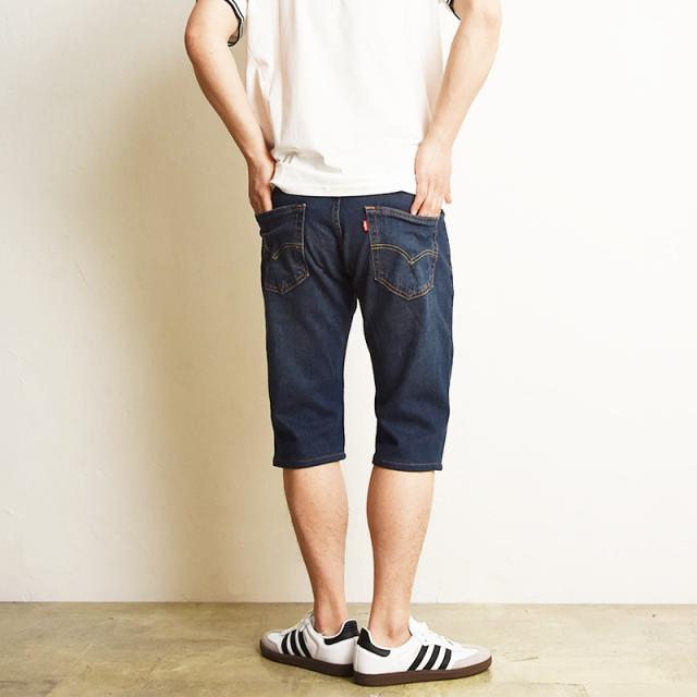 levi's