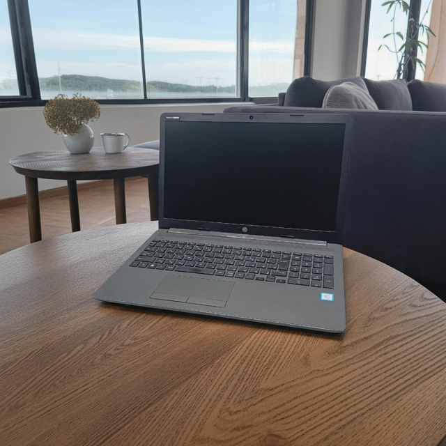 HP ProBook 250 G7 搭載ポート・接続端子の紹介