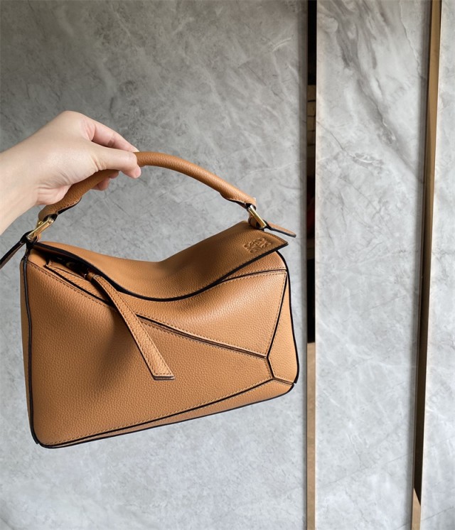 LOEWE ロエベ loewe レザー ショルダーバッグ トートバッグ 2WAY