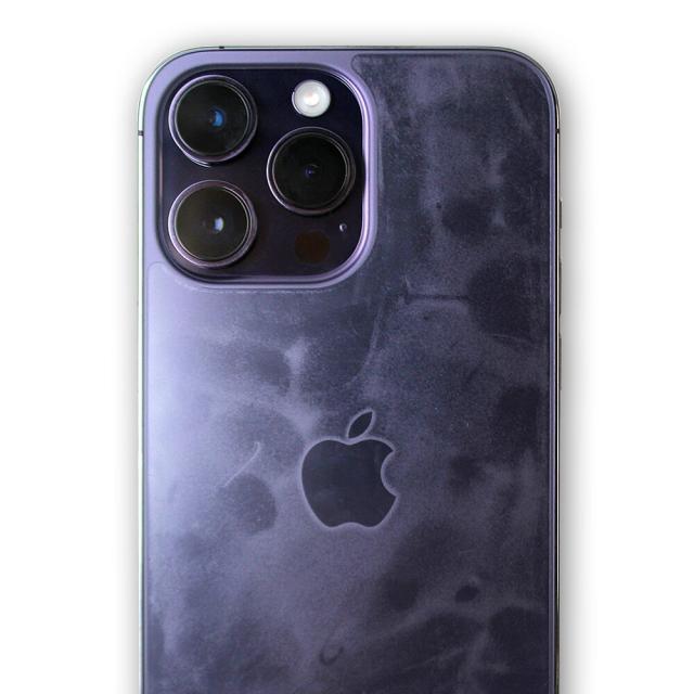 iPhone14 背面保護フィルム 注意点