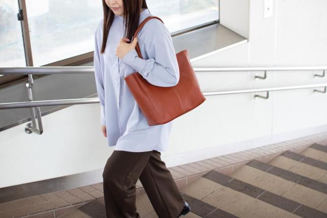 小田清株式会社 豊岡工房 牛革 軽量トート