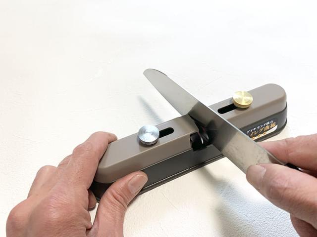 ハイレグ包丁研ぎ器