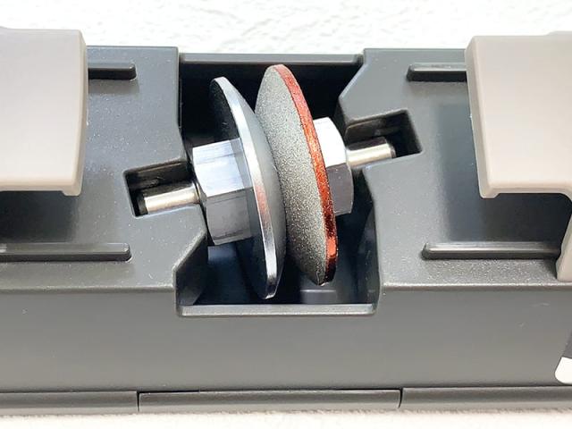 ハイレグ包丁研ぎ器