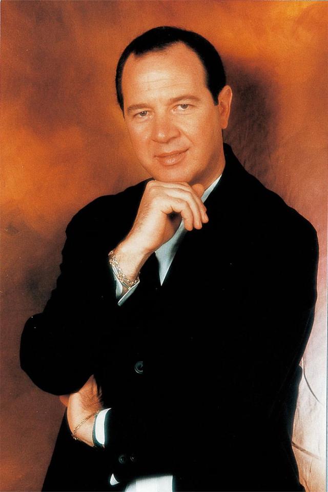 I・E・I プロヴェンザノ ラム革製薄型ショルダー「シティホルスター」 50247 1個