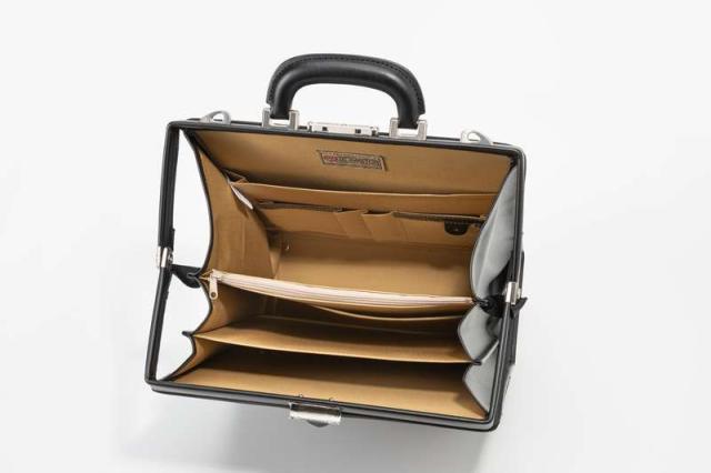 平野鞄 ジェイシーハミルトン 日本製 3WAYダレスリュック