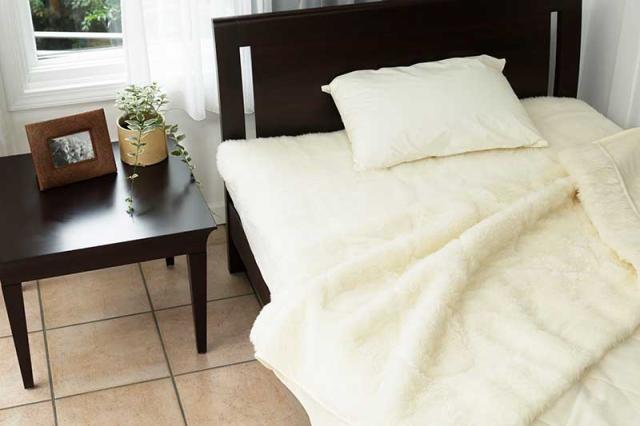 タクトコーポレーション メリノン 羊敷き毛布 シングル