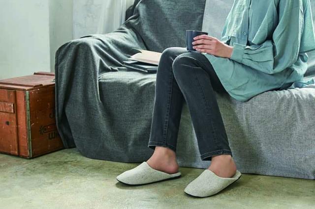 ソルボセイン ソルボ かかとの負担をやわらげるスリッパ 