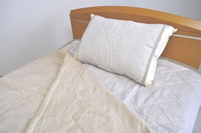 滋賀麻工業 近江ぢぢみの洗える肌掛けふとん+敷パッド+まくらパッドセット 1セット(肌掛けふとん1枚、敷パッド1枚、まくらパッド1枚)