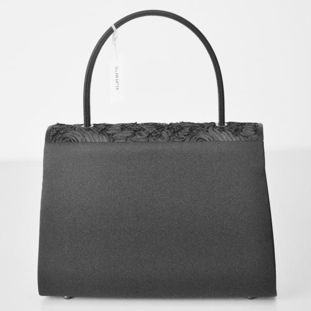 裏面のポケット